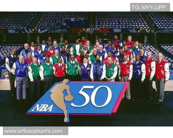 乔丹克拉克森的篮球旅程与成就分析：从新秀到全明星的蜕变之路